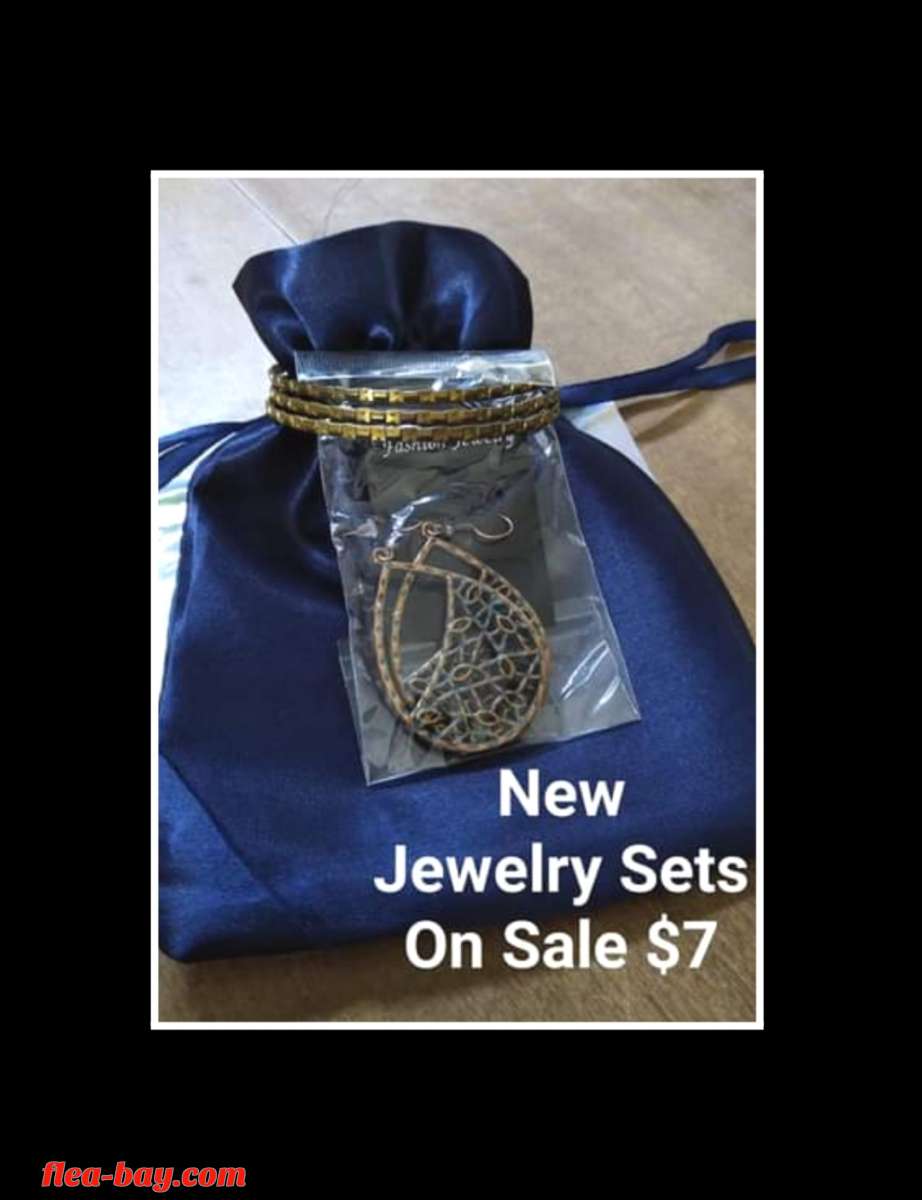4pc Jewelry Set *New