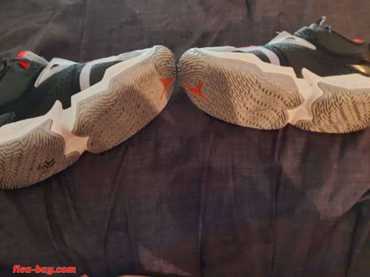 Men's Jordans size 8