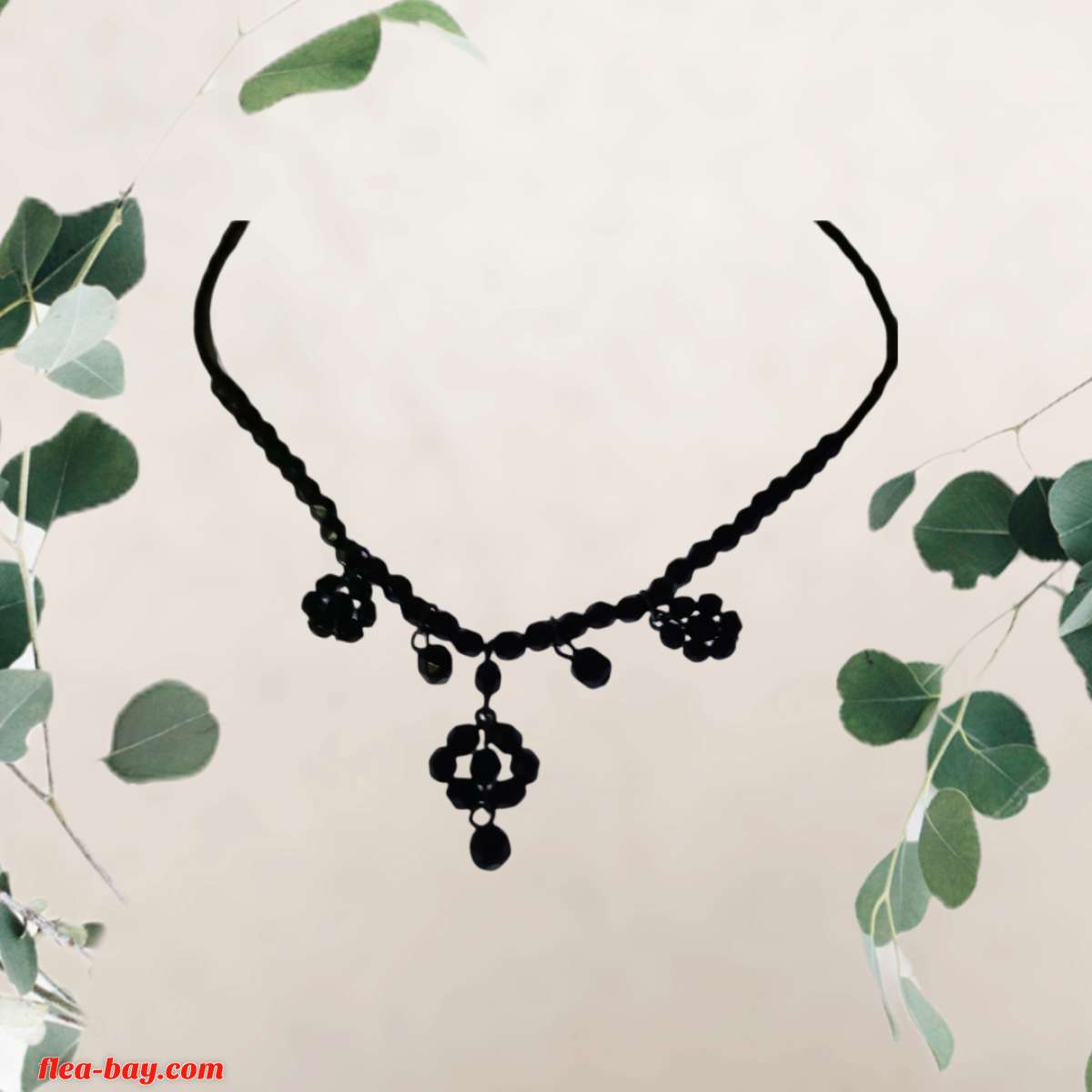 1928 beaded necklace