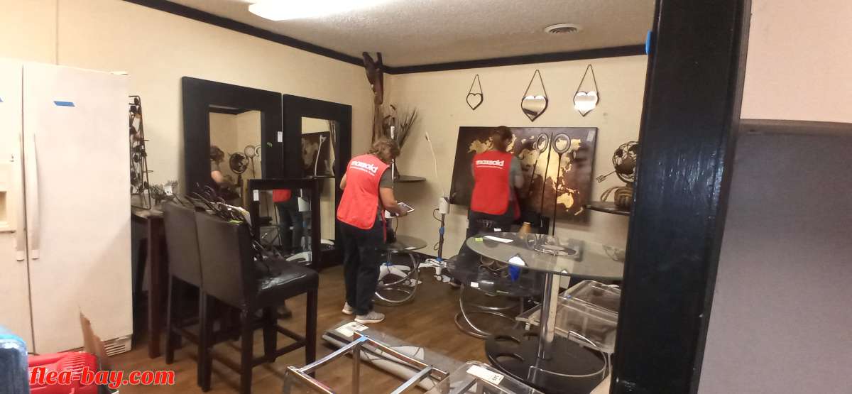 Riverdale (Georgia, USA) Downsizing Online Auction - OPEN