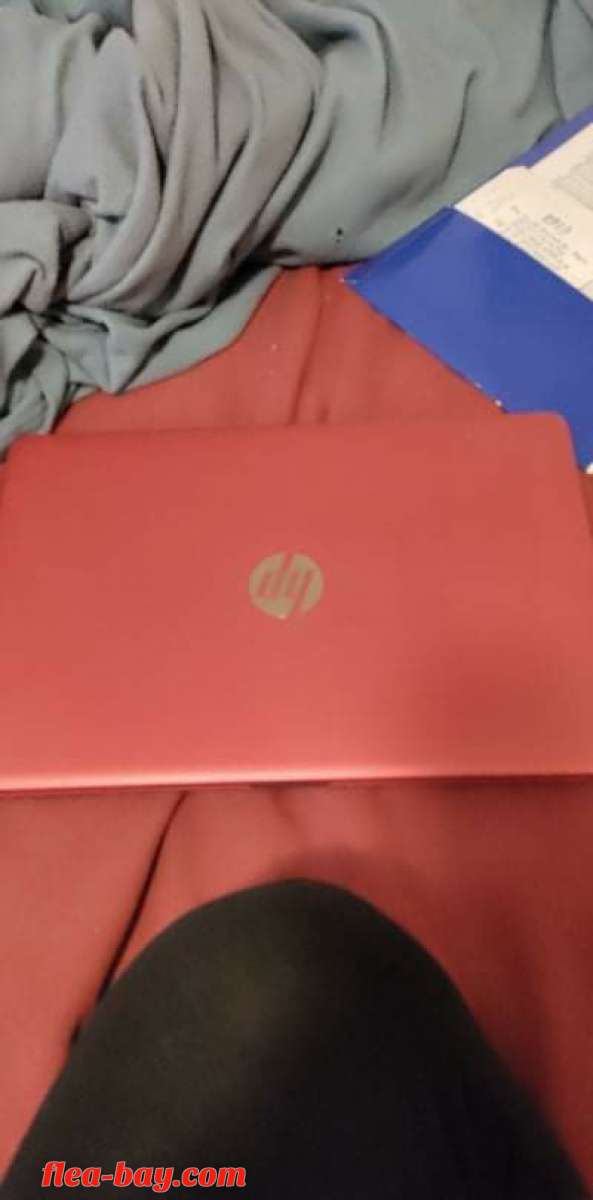 Hp 15.6" laptop 4gb/128gb windows 10