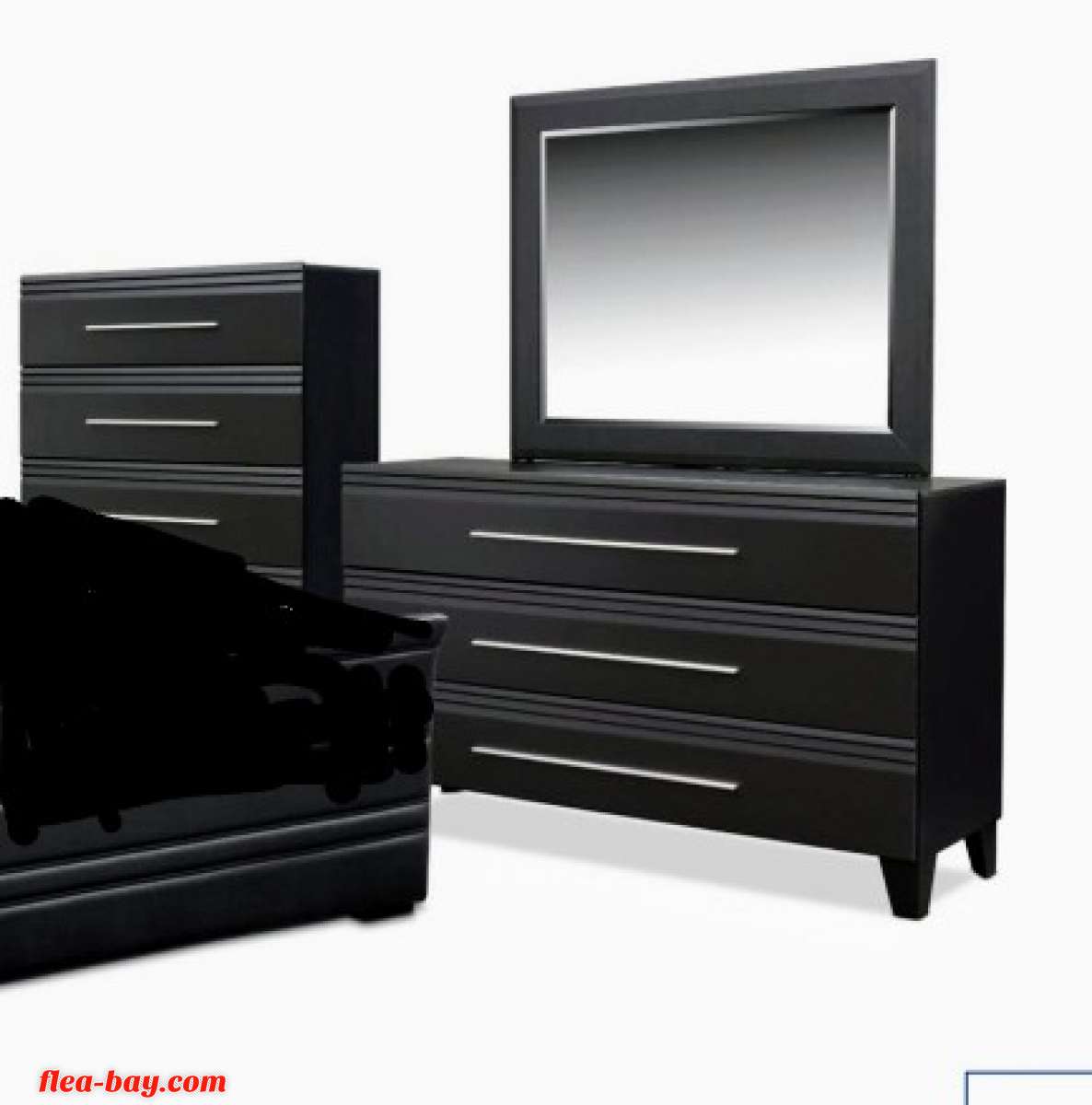 New Deal II Dresser Set