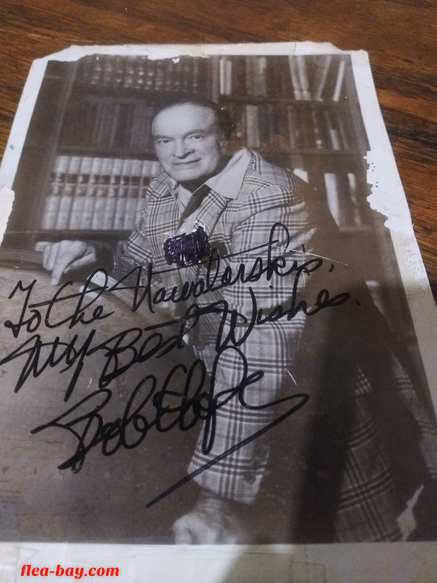 Autograph picture of Bob hope.given to me.i know him persona