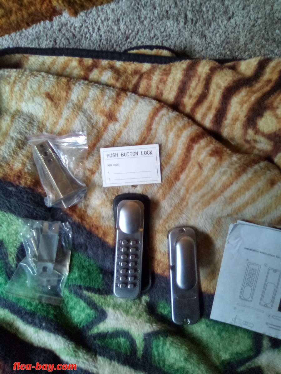 COMBINATION PUSH BUTTON SECURITY LOCK