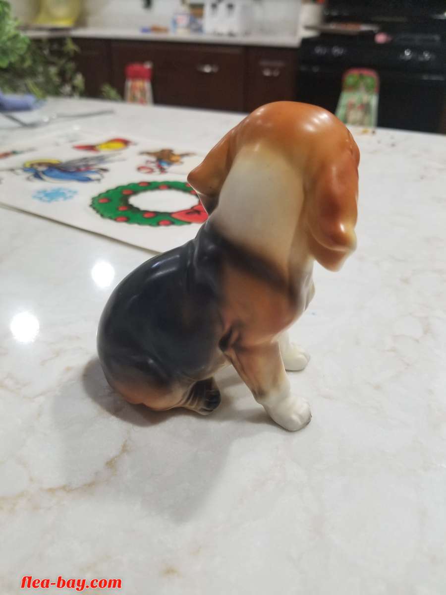 Vintage Dog Beagle Figure 4" Tall Made in Japan Free Shippin