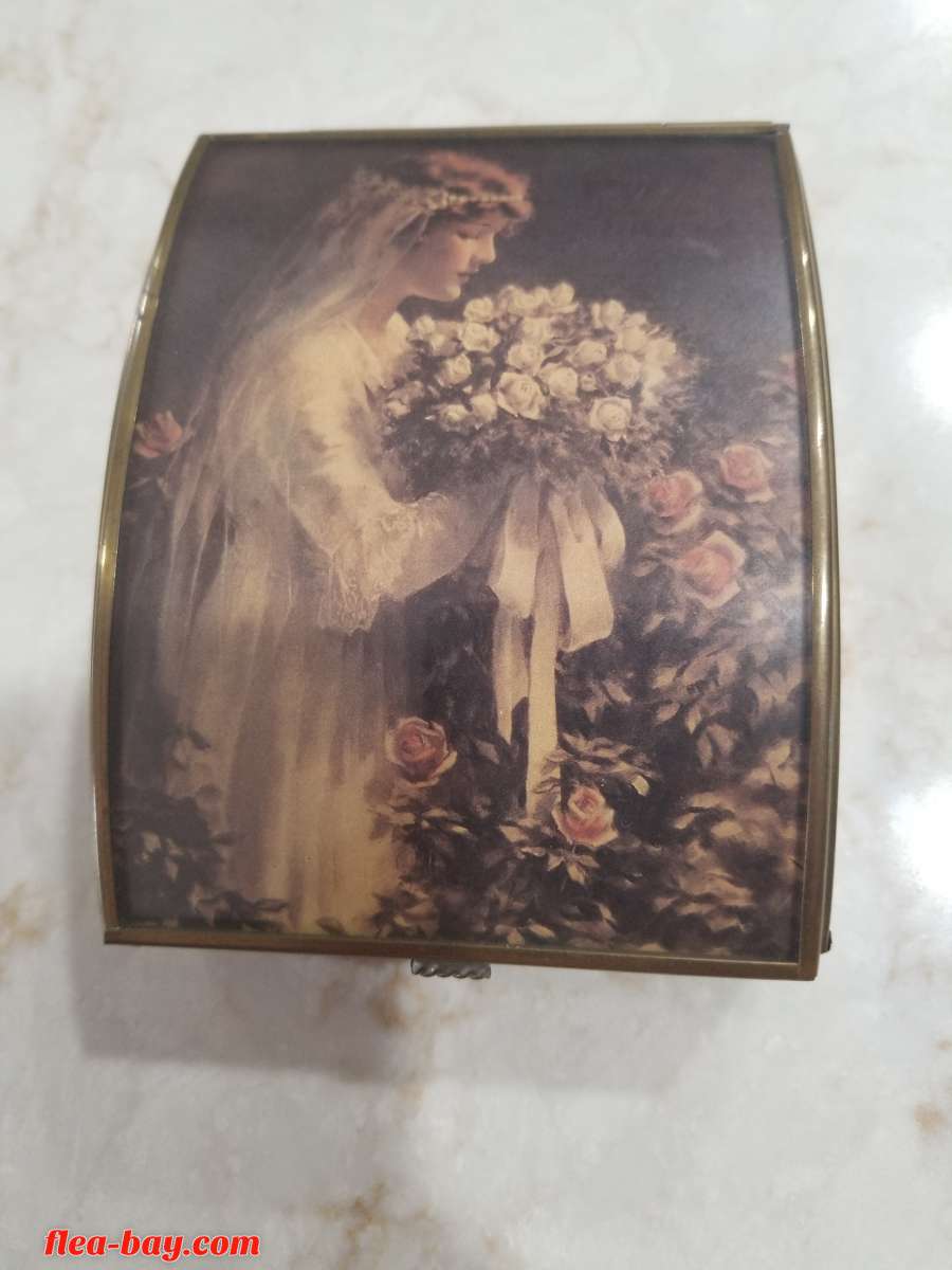 Vintage Glass Metal Trinket Box Jewelry Box