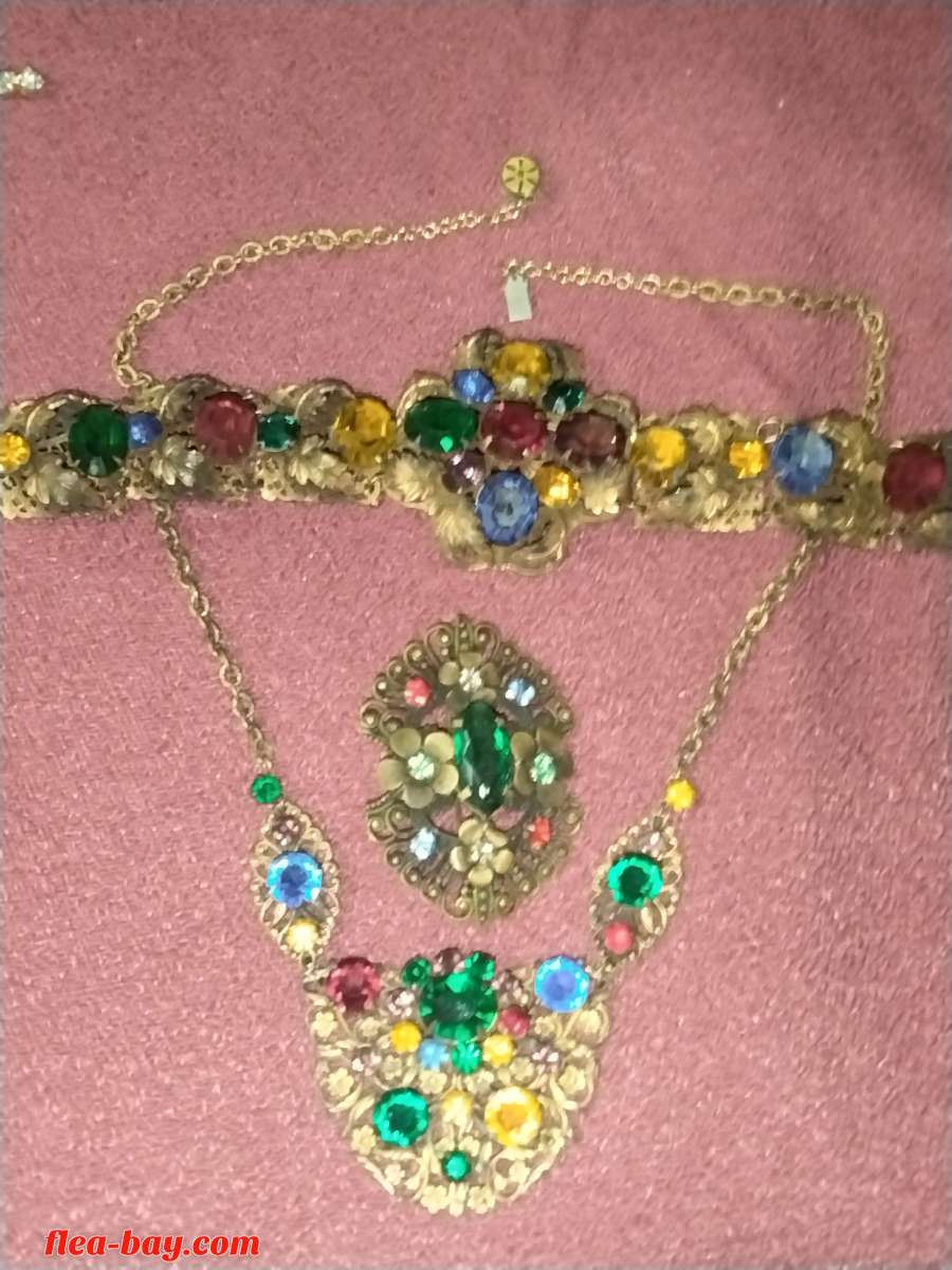 1920s art nouveau set very nice