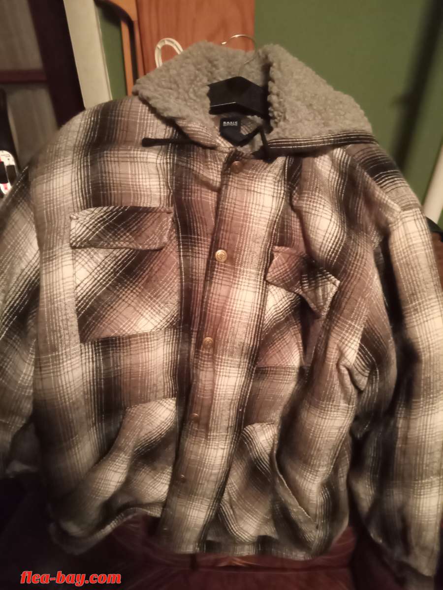 Basic Editions (Men's Flannel Jacket)