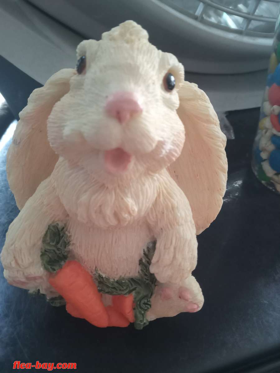 Nik Nak (Ceramic Handpainted Bunny)