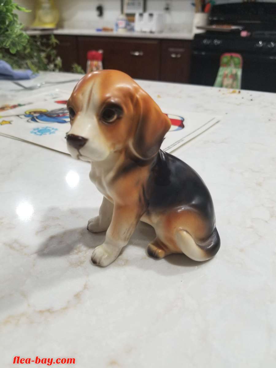 Vintage Dog Beagle Figure 4" Tall Made in Japan Free Shippin