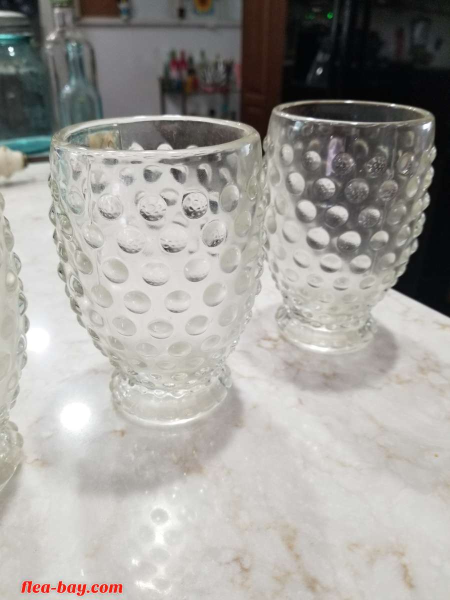 Vintage Tiara Indian Glass Pitcher and 3 Glasses Local Only