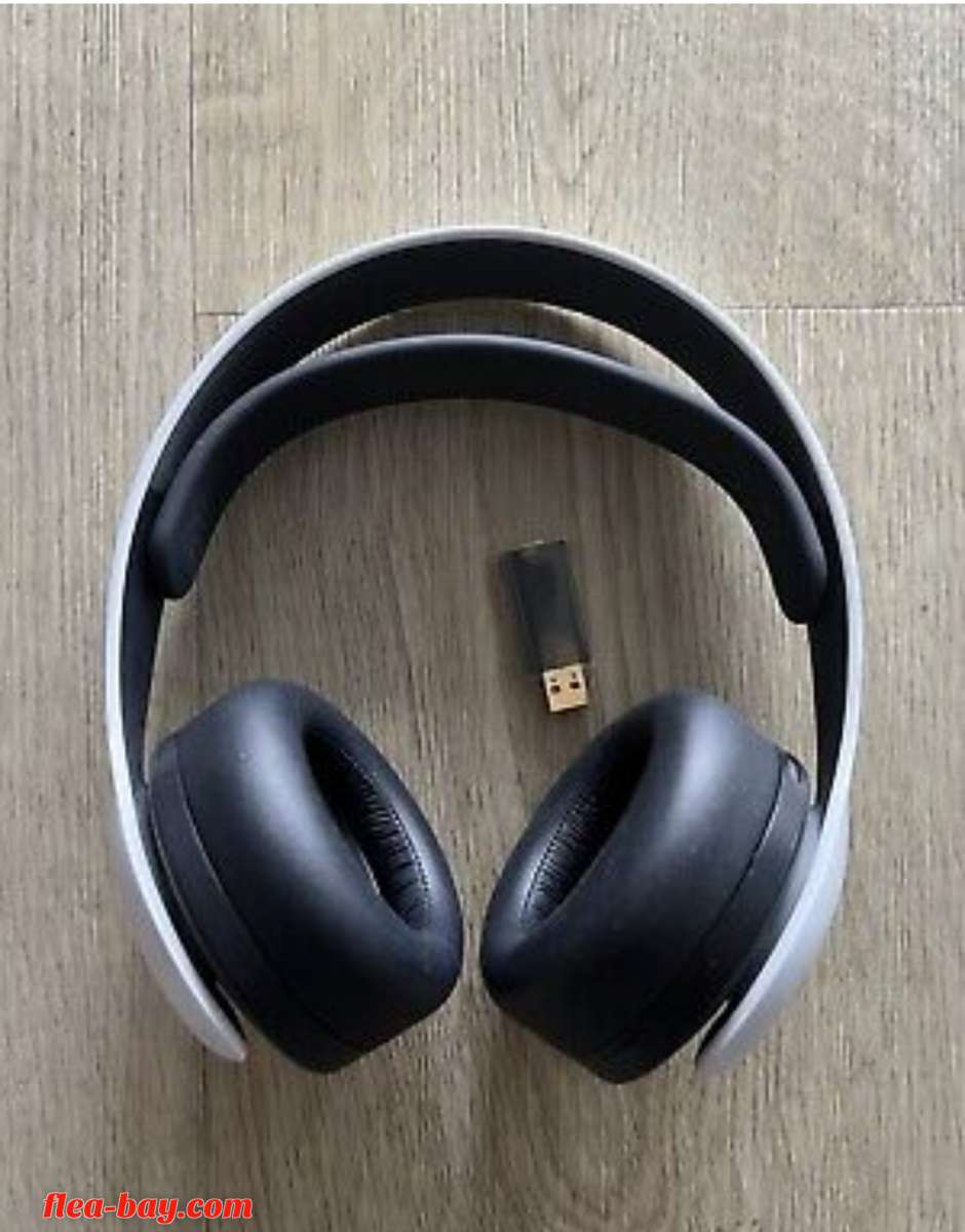 Sony PS5 Blu-Ray Edition Console - White - Great Condition