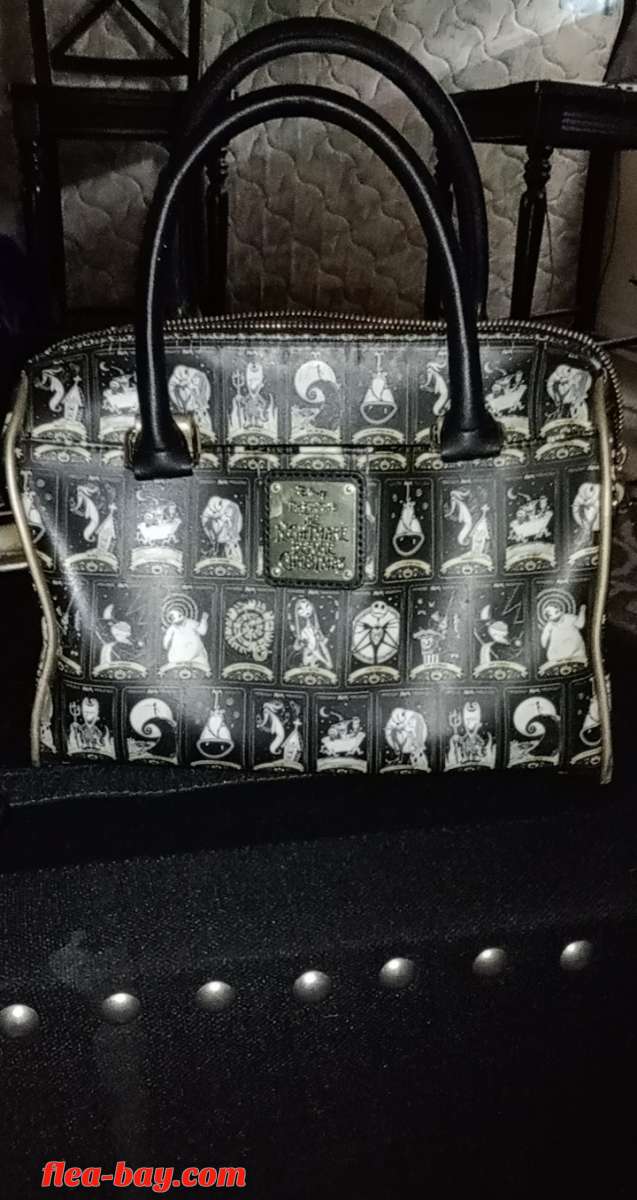 disney nightmare befire christmas handbag (nice size)