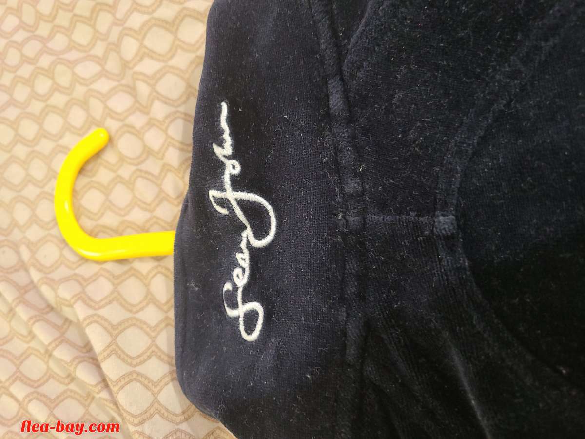 Old school Sean John MENS TRACK SUIT BLACK