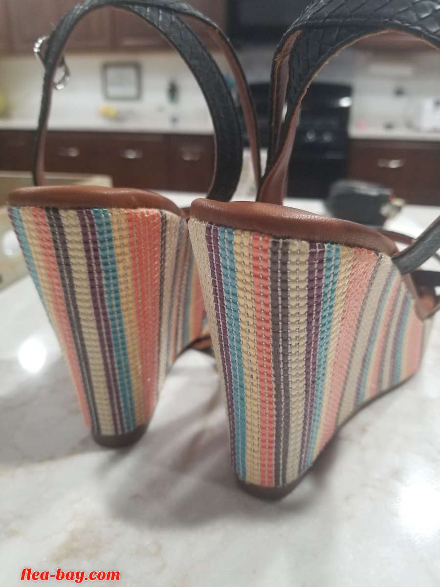 Women's Dolce Mojo Moxy size 8 Open Toe Wedges Footwear Shoe