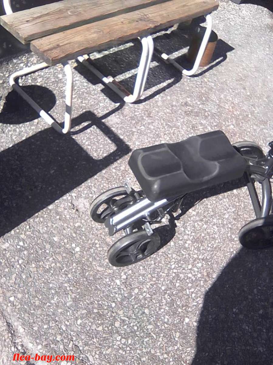 knee scooter