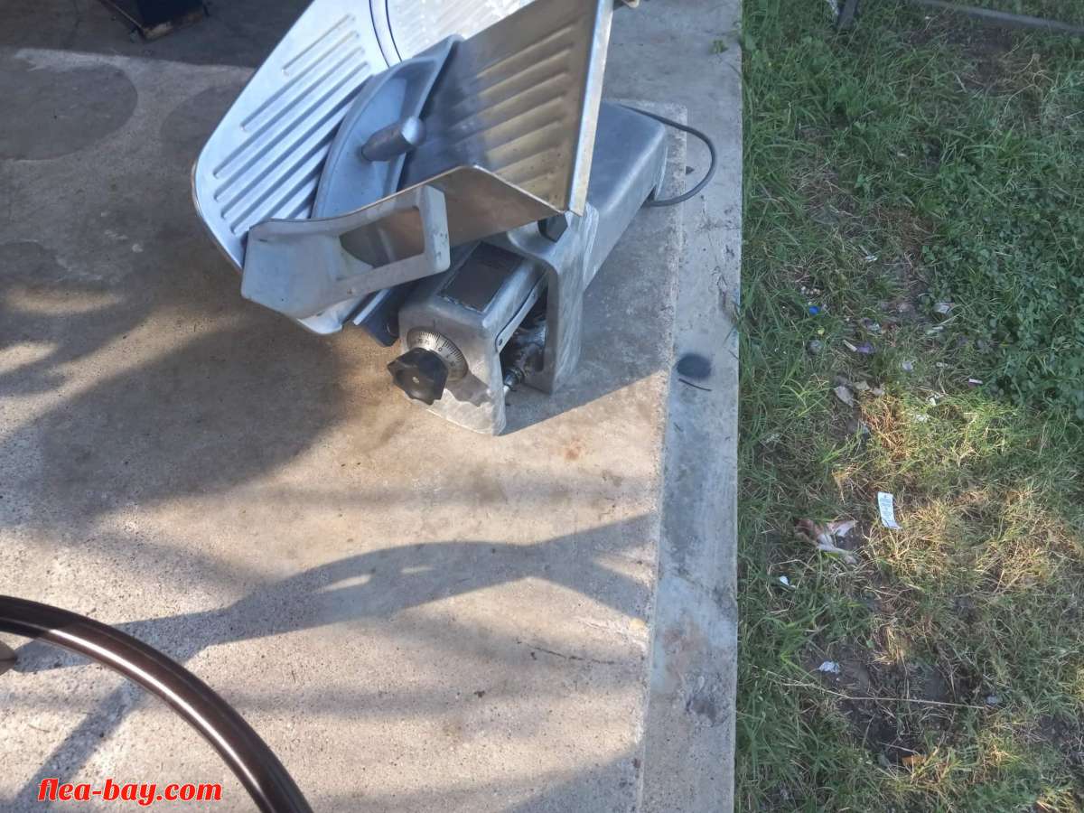 👀Hobart Meat Slicer Model 512.👀