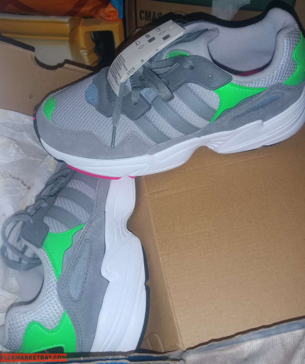 ladies New Addias