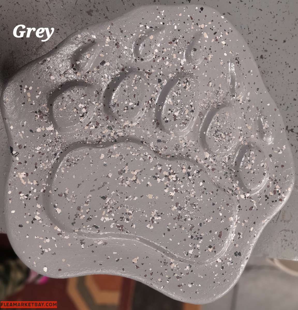 Bear Paw Stepping Stones
