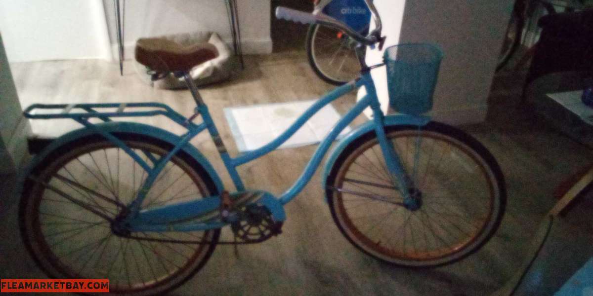 huffy Cranbrook beach cruiser