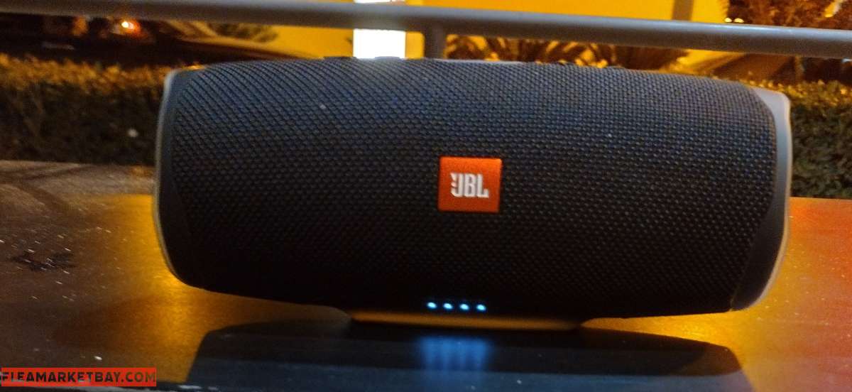 JBL Charge 4