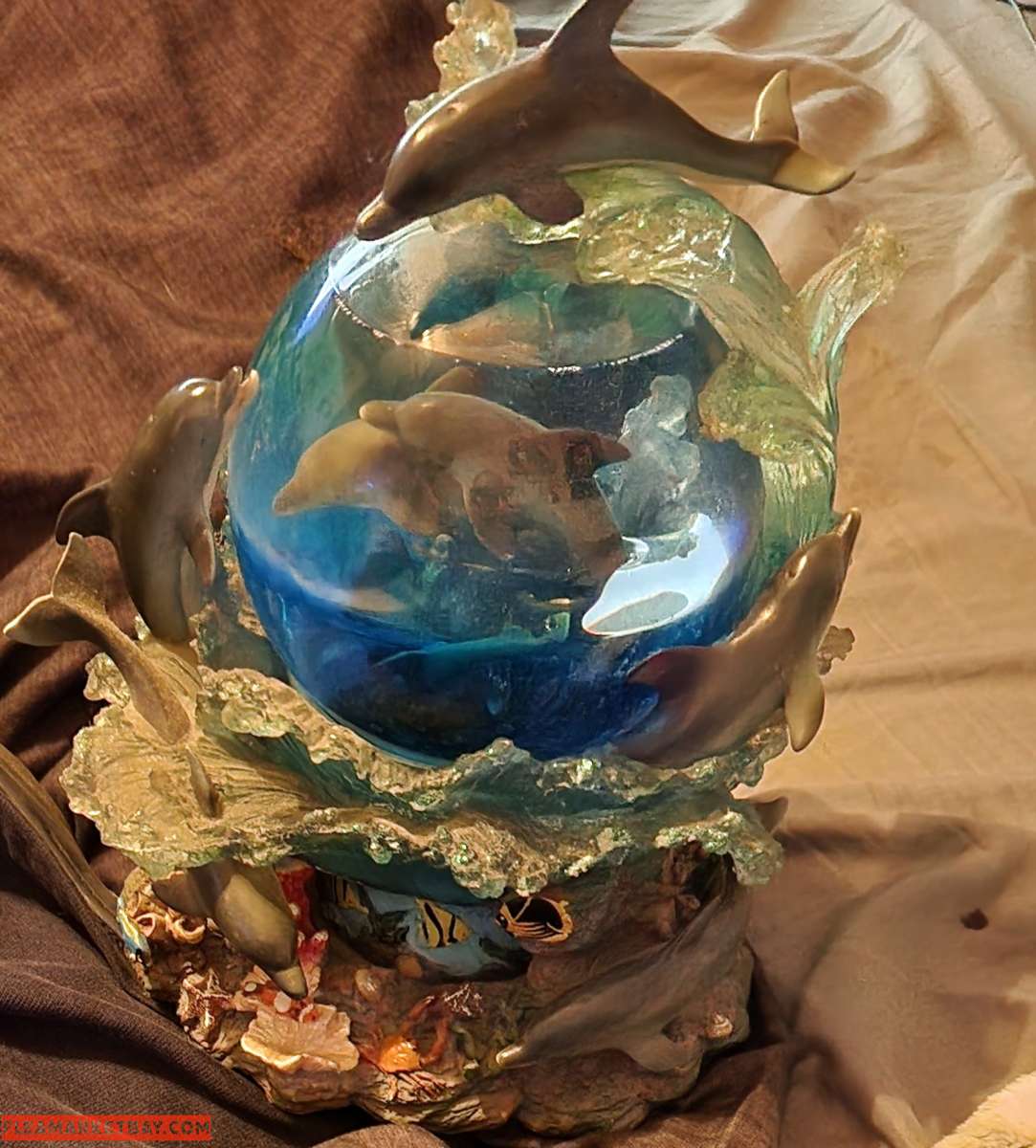 larger blue dolphin globe vintage
