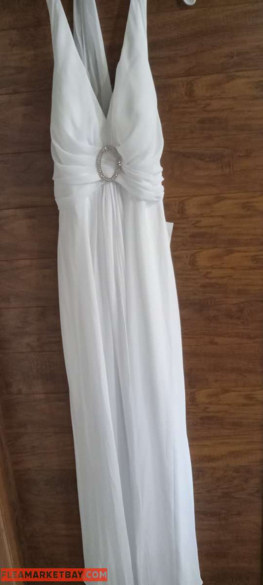 Davids Bridal wedding dress