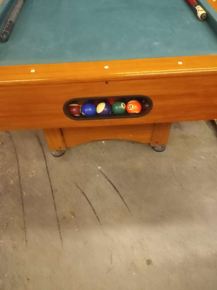 billiards