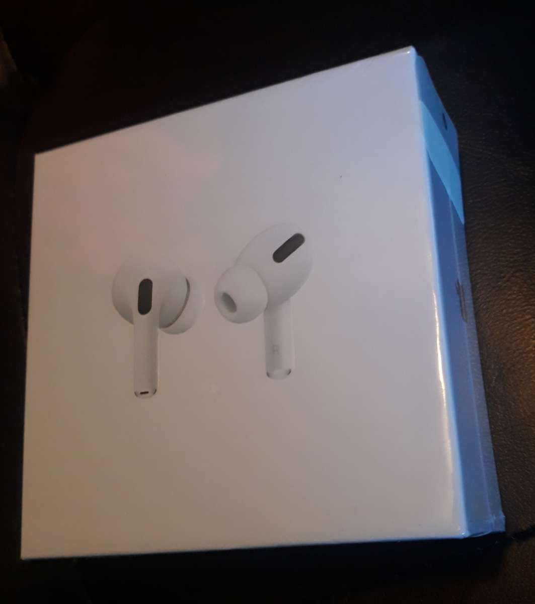 New (Sealed) Apple AirPod Pro with Wireless Charging Case
