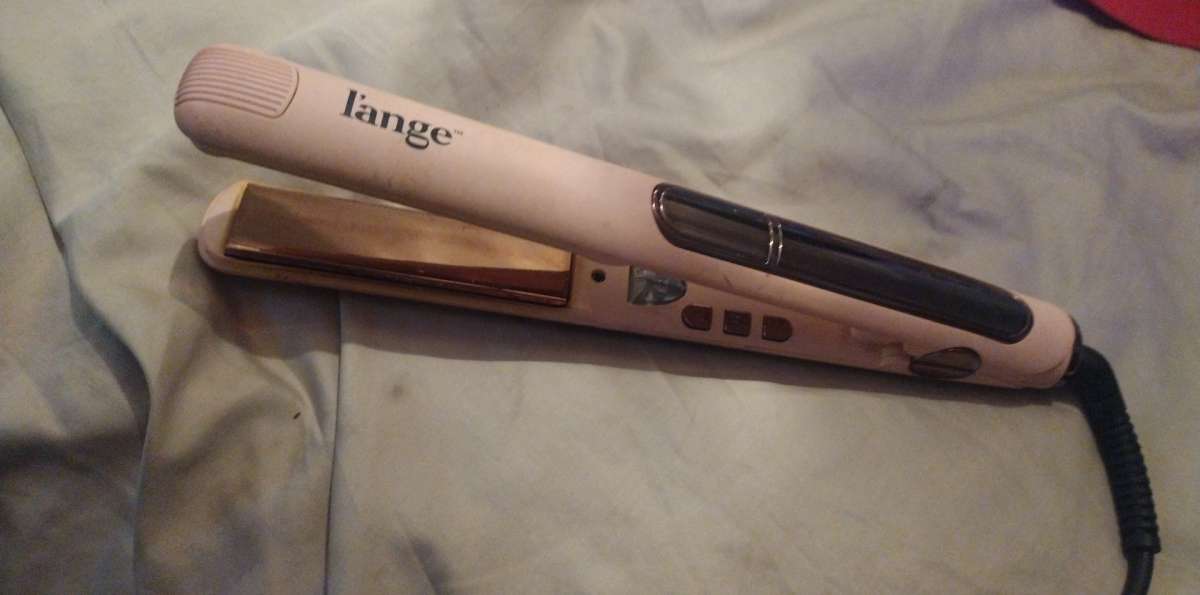 lange hair straightener