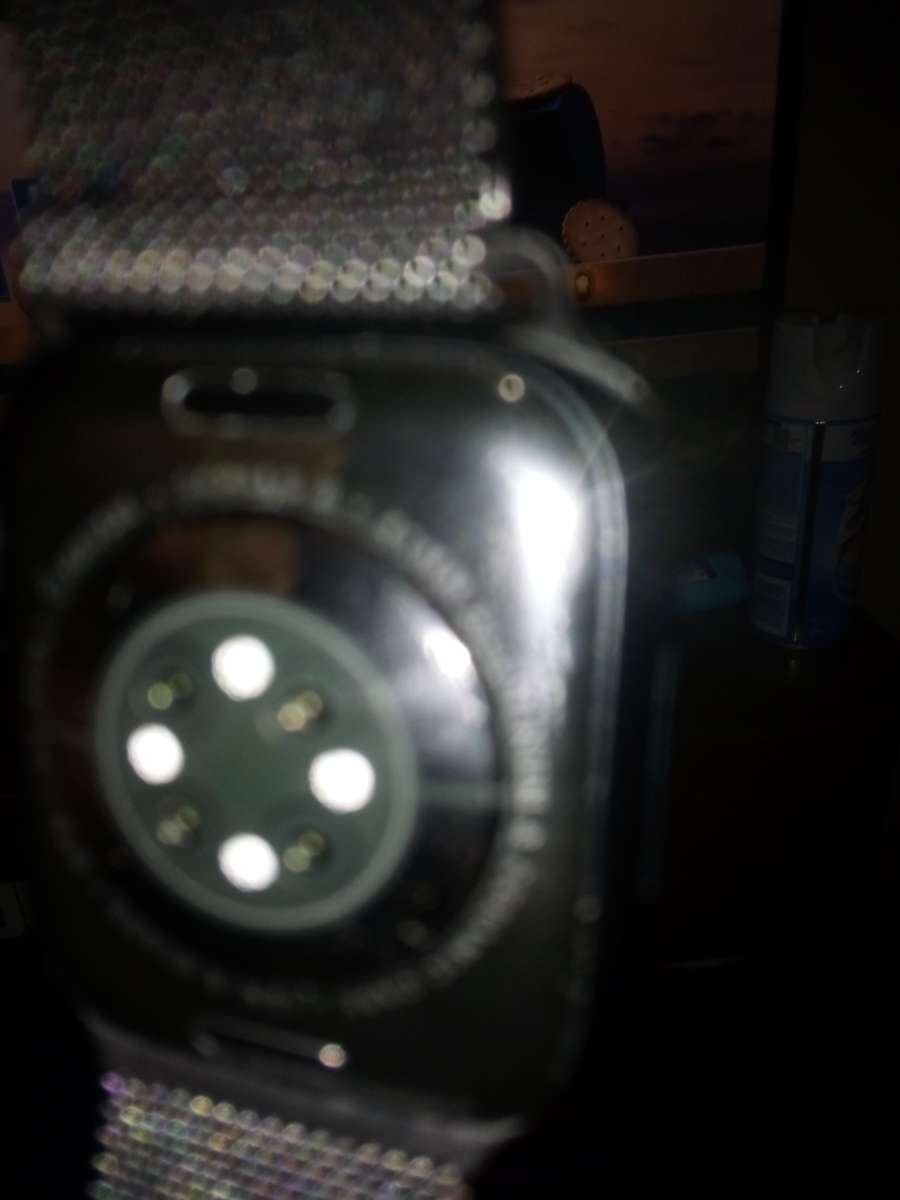 Apple watch series 8