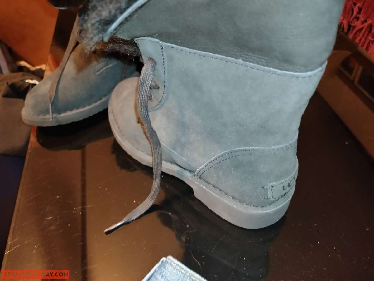 WOMENS UGG BOOTS size 7