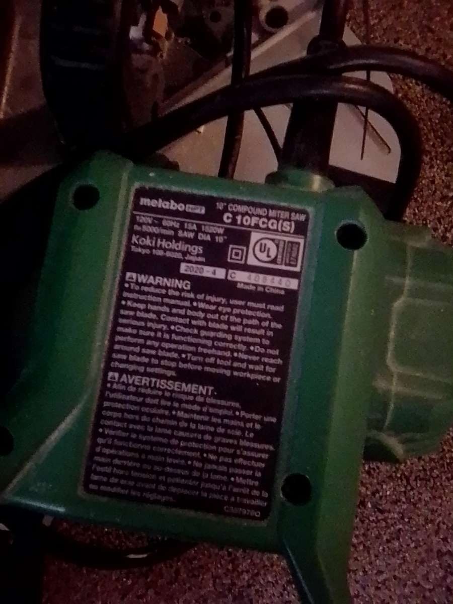 10-in compound miter saw