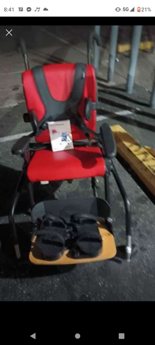 RIFTON ACTIVITY CHAIR 860