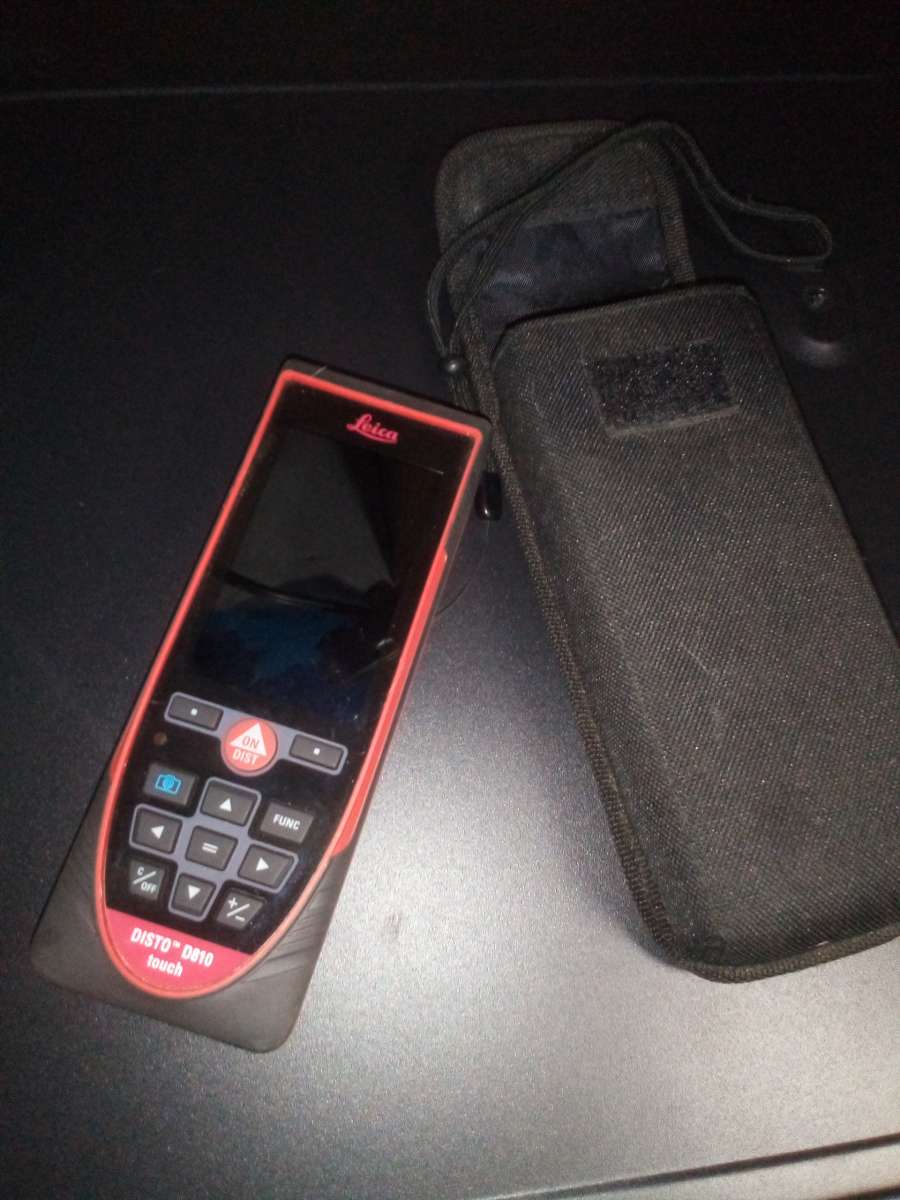 LEICA DISTO Laser Distance Meter D810 Touch