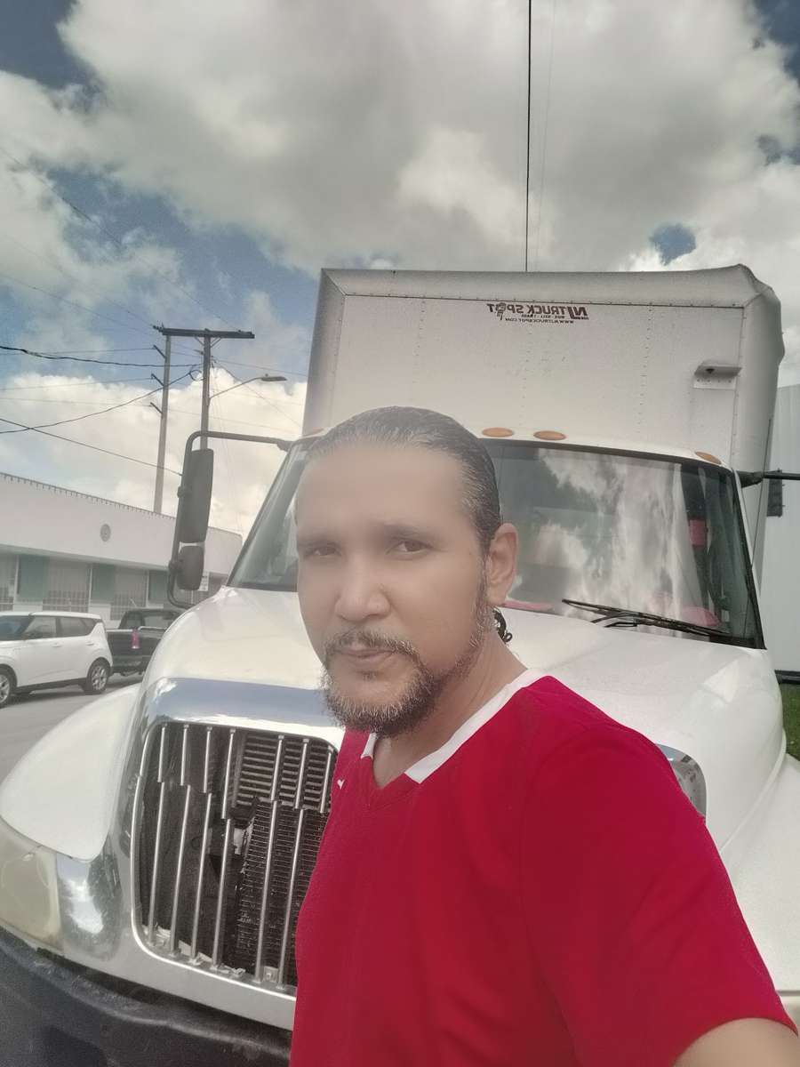 mudanzas delivery...(305)725-8408