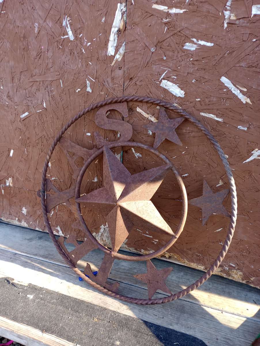 wrought iron Texas Star 21-in diameter
