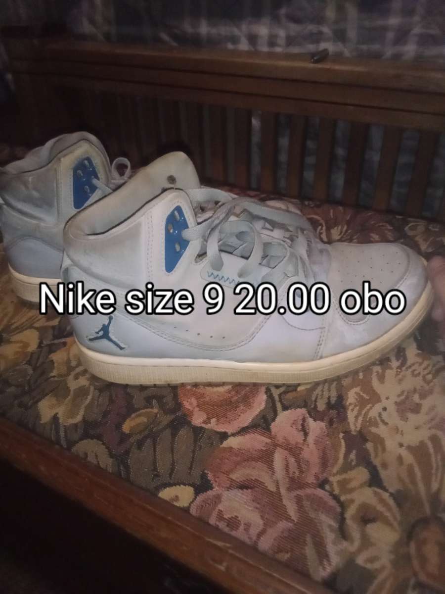 air Jordon size 9 wolf grey sport blue 20.00 obo