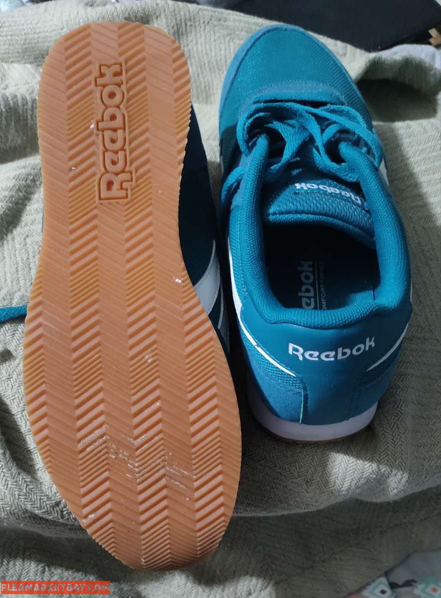 women's Reebok running shoes