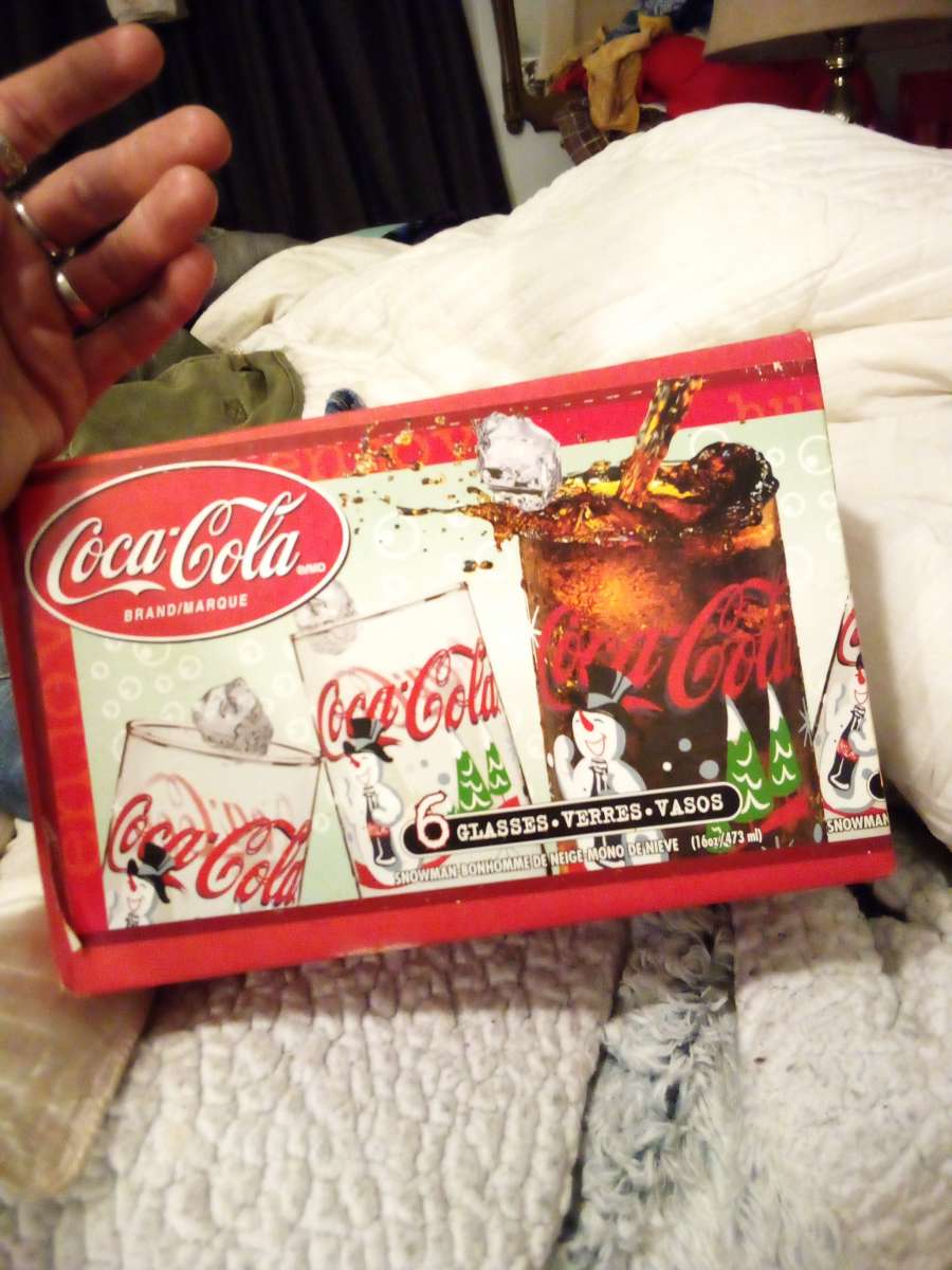 1999 cocacola Xmas glasses set of 6