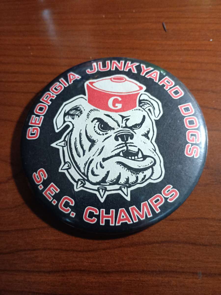 1976:ga bulldog sec championship badge
