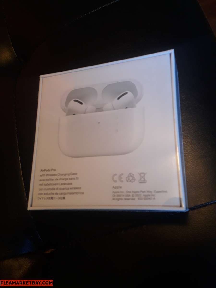 New (Sealed) Apple AirPod Pro with Wireless Charging Case