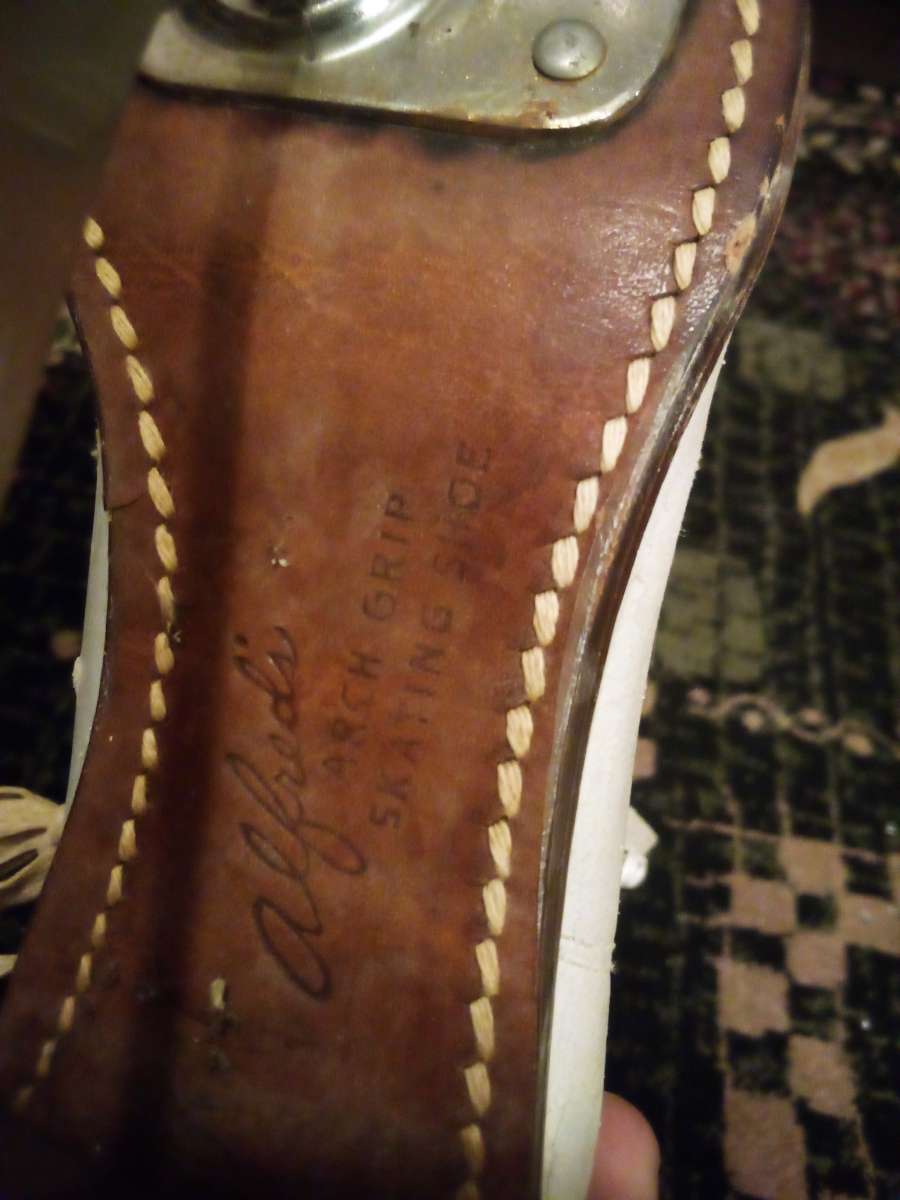 size 5 ice skates