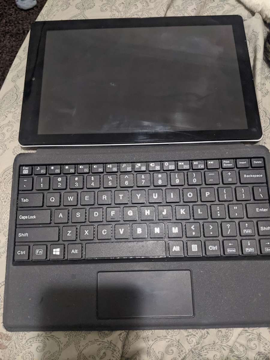 RCA LABTOP AND TABLET COMBO