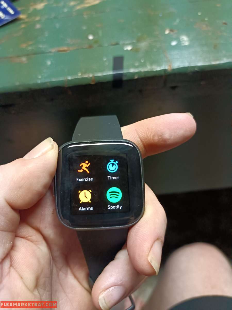 Fitbit Versa 2