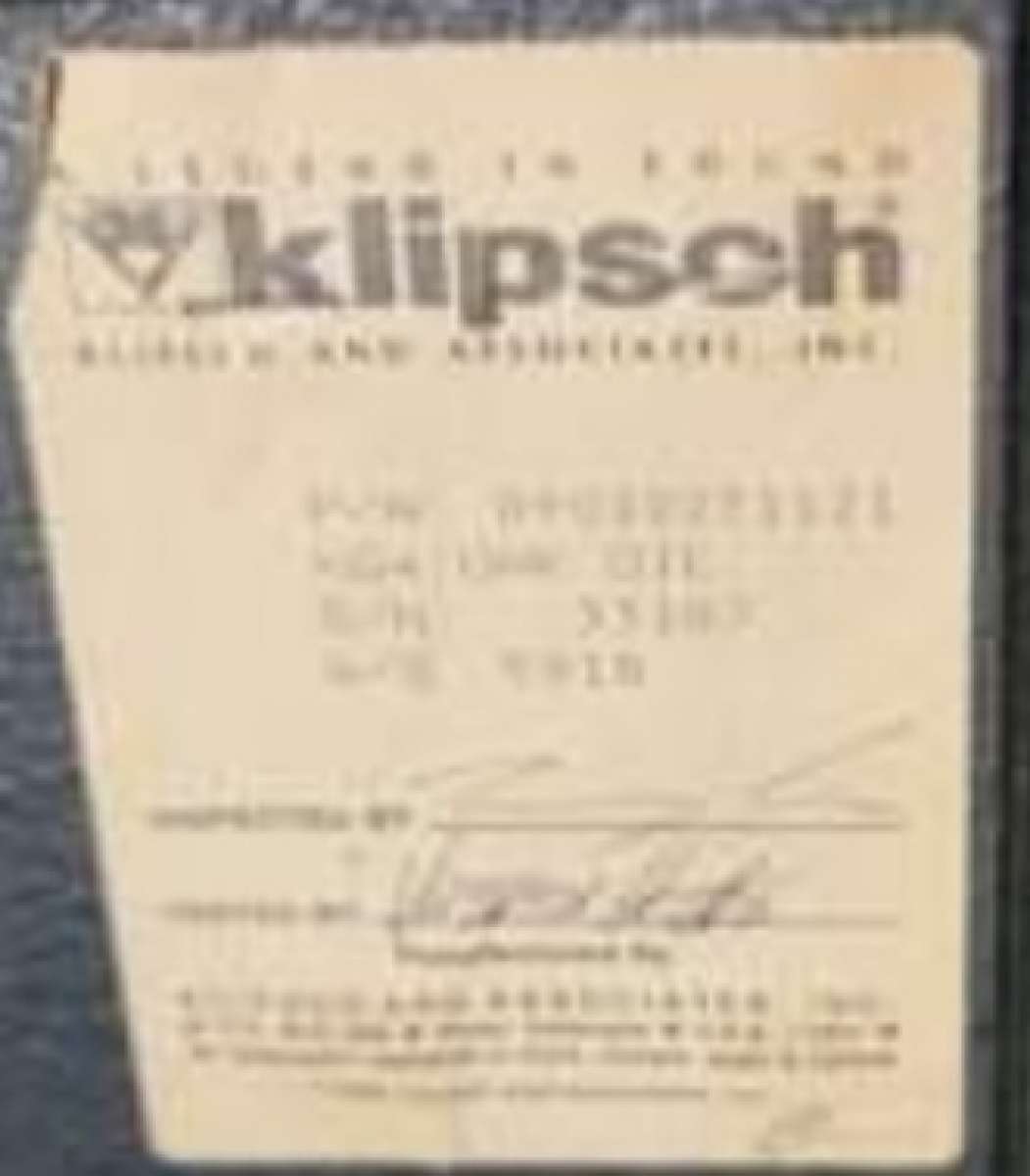 vintage Klipsch speakers are in excellent condition