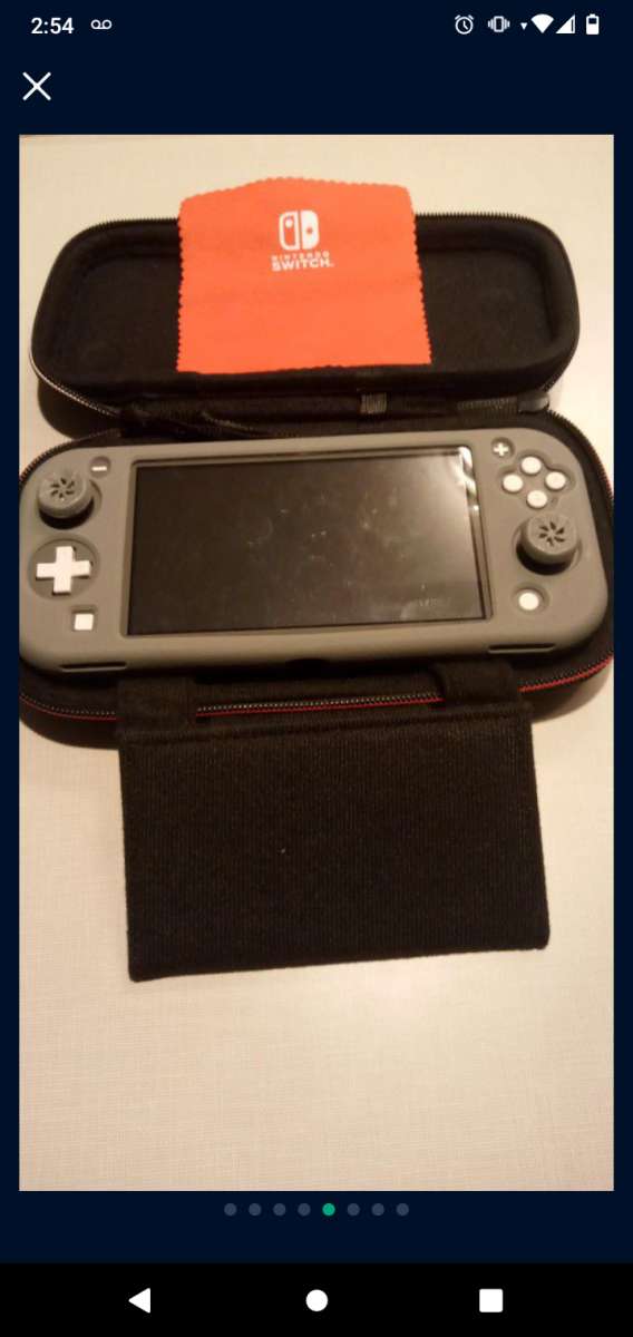 Nintendo Switch Lite w Hardcase And 128MB SD Card