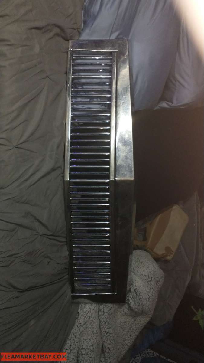 chrome grill for a car