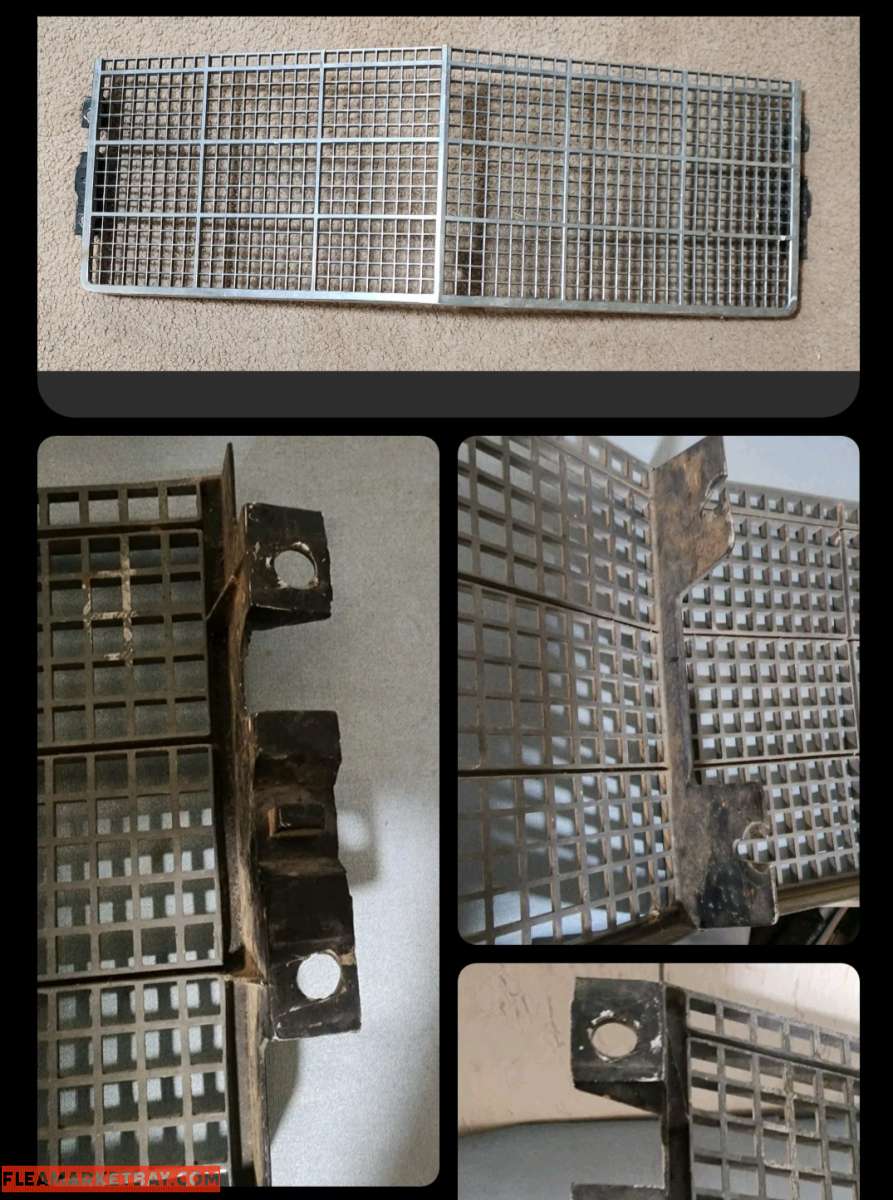 used OEM 1969 Lincoln Continental CENTER GRILLE and trim