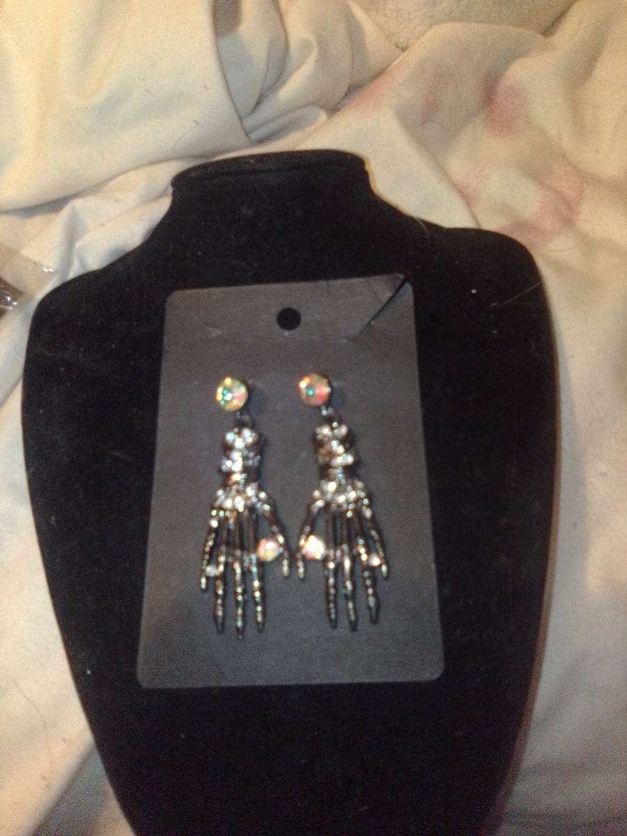 Halloween hand earrings